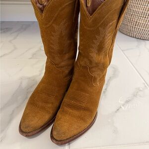 Tecovas Annie Brown Heeled Boots with Decorative Stitching and Pointed Toe